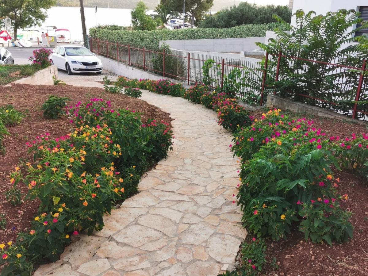 Apartman Simac Okrug Gornji Trogir Exteriér fotografie